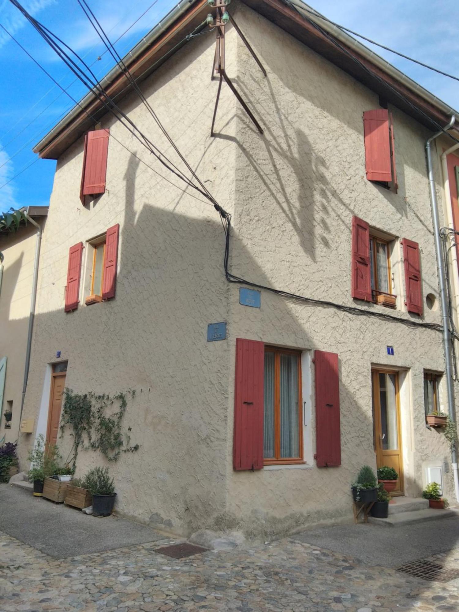 Romans-Sur-Isere, Maison De Rue En Centre Ancien Exteriér fotografie